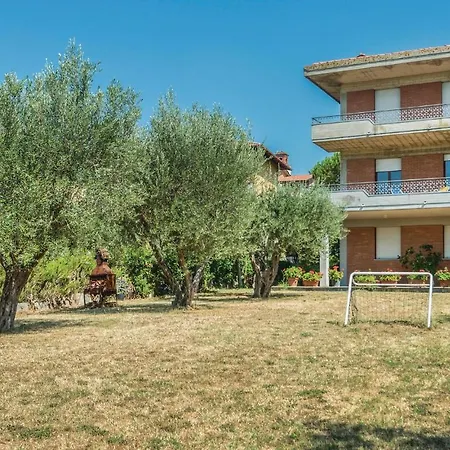 Awesome In W/ Outdoor Swimming Pool And 1 Bedrooms *